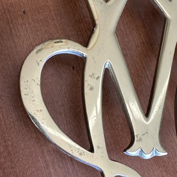 Vintage Williams & Mary Brass Trivet - Picture 4 of 9